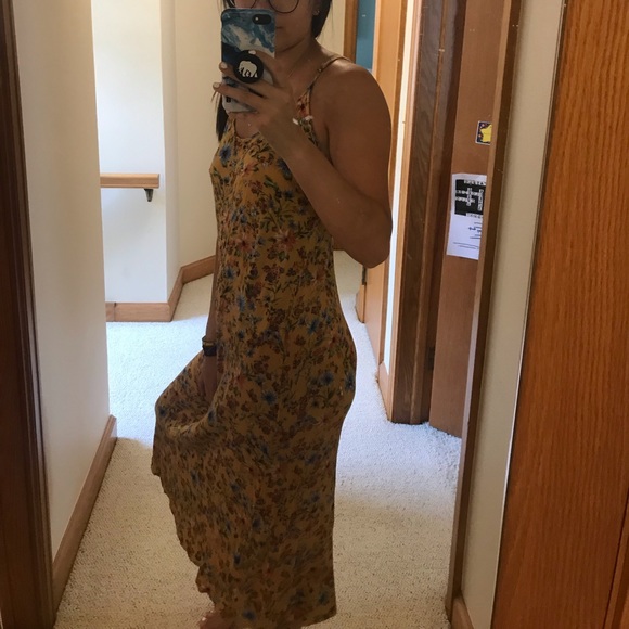 maxi floral dress - Picture 2 of 5